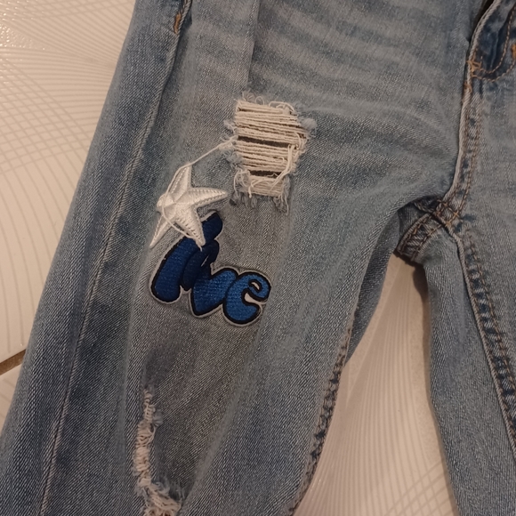 4/$40 Faded, Ripped & Patched Jeans - Size 7 (Junior) - Picture 4 of 10